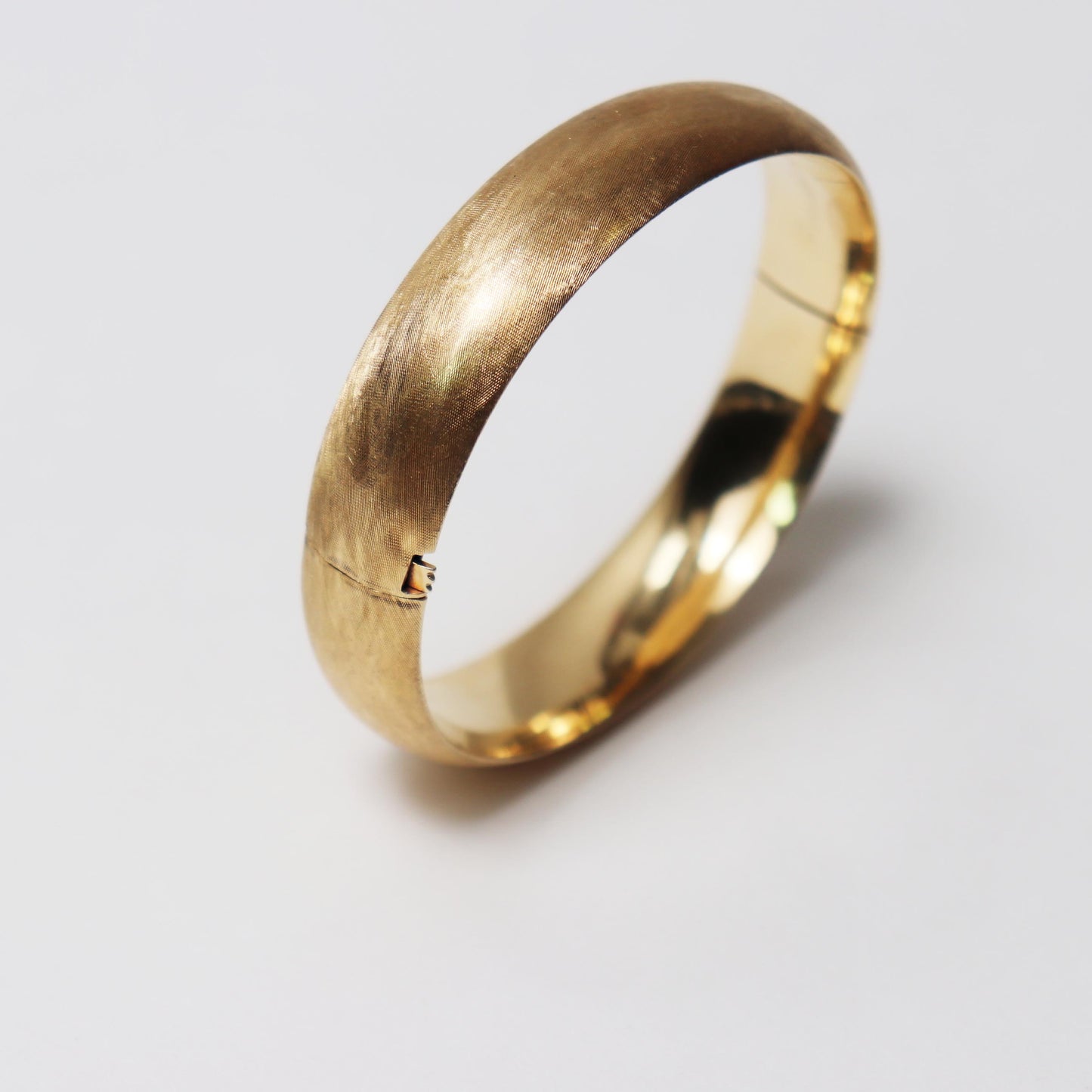 Vintage 1970's Brushed Gold Bangle