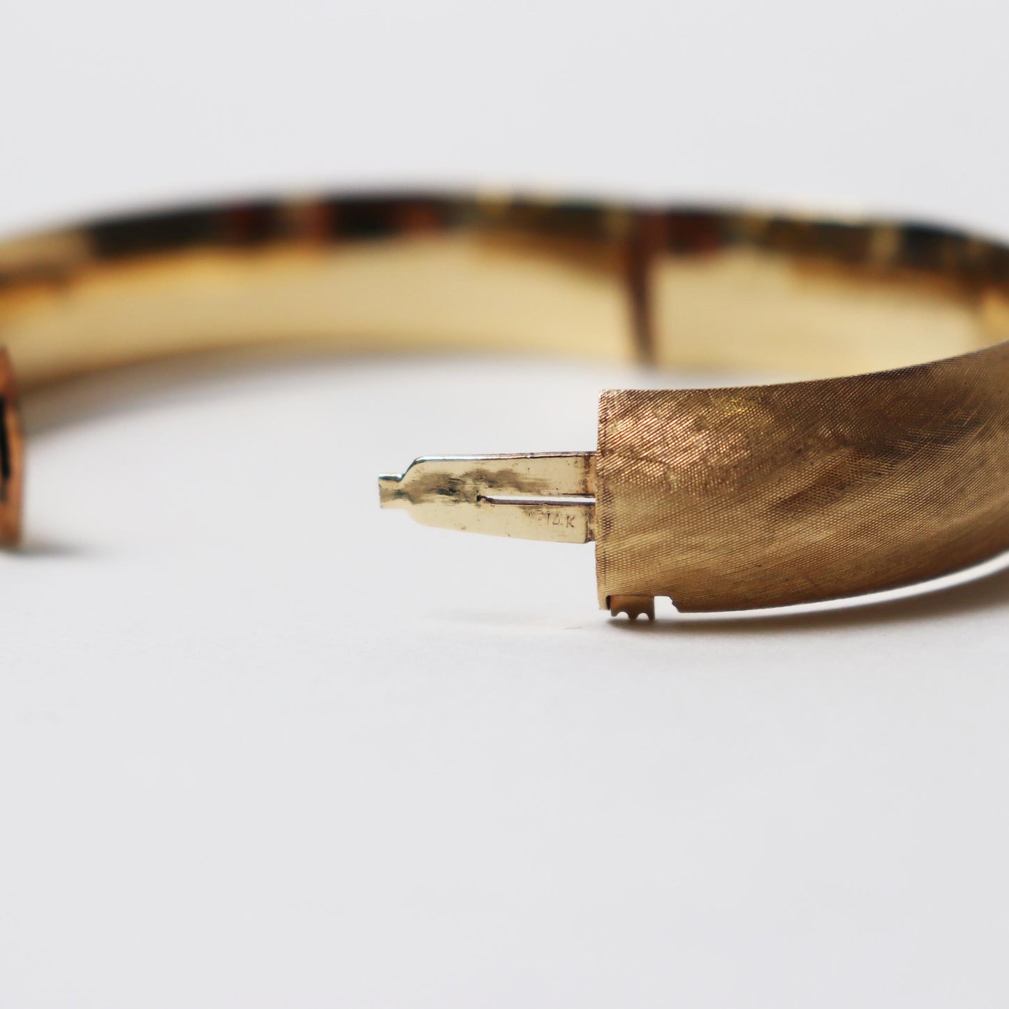 Vintage 1970's Brushed Gold Bangle