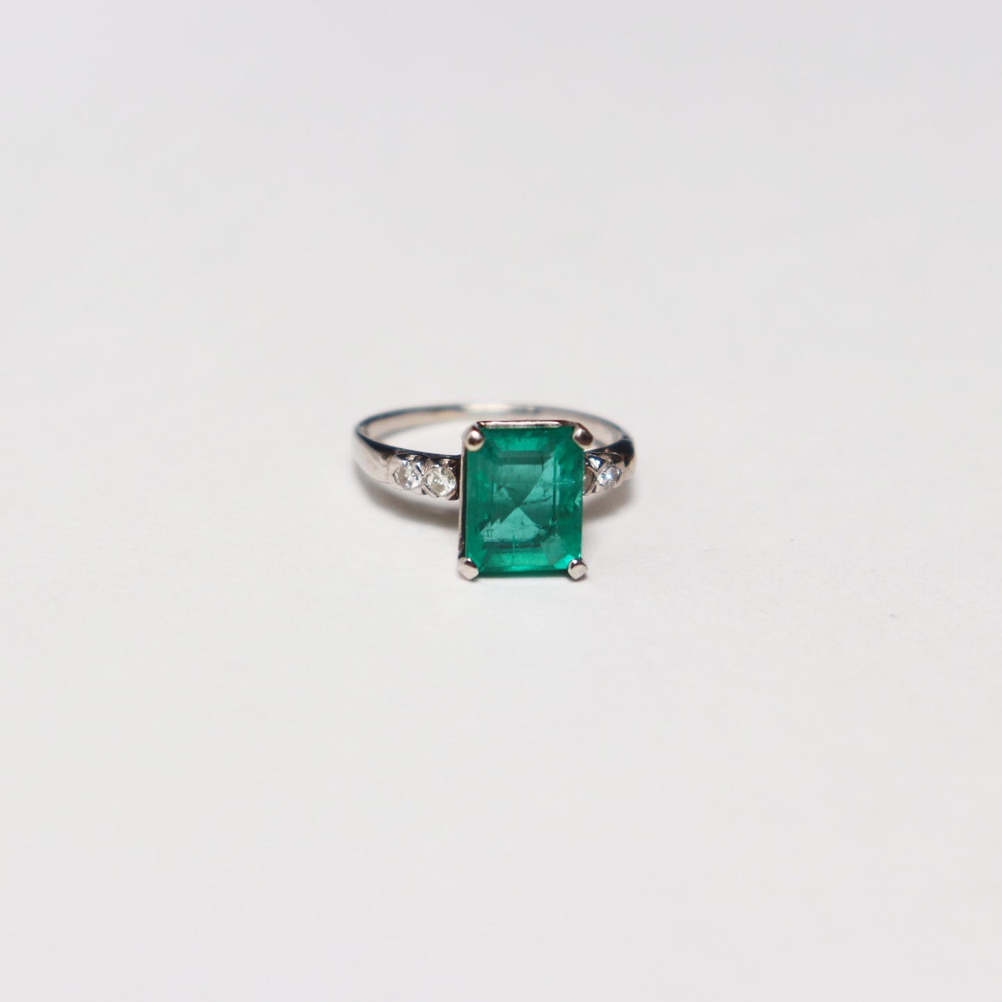 Art Deco Emerald Cocktail Ring