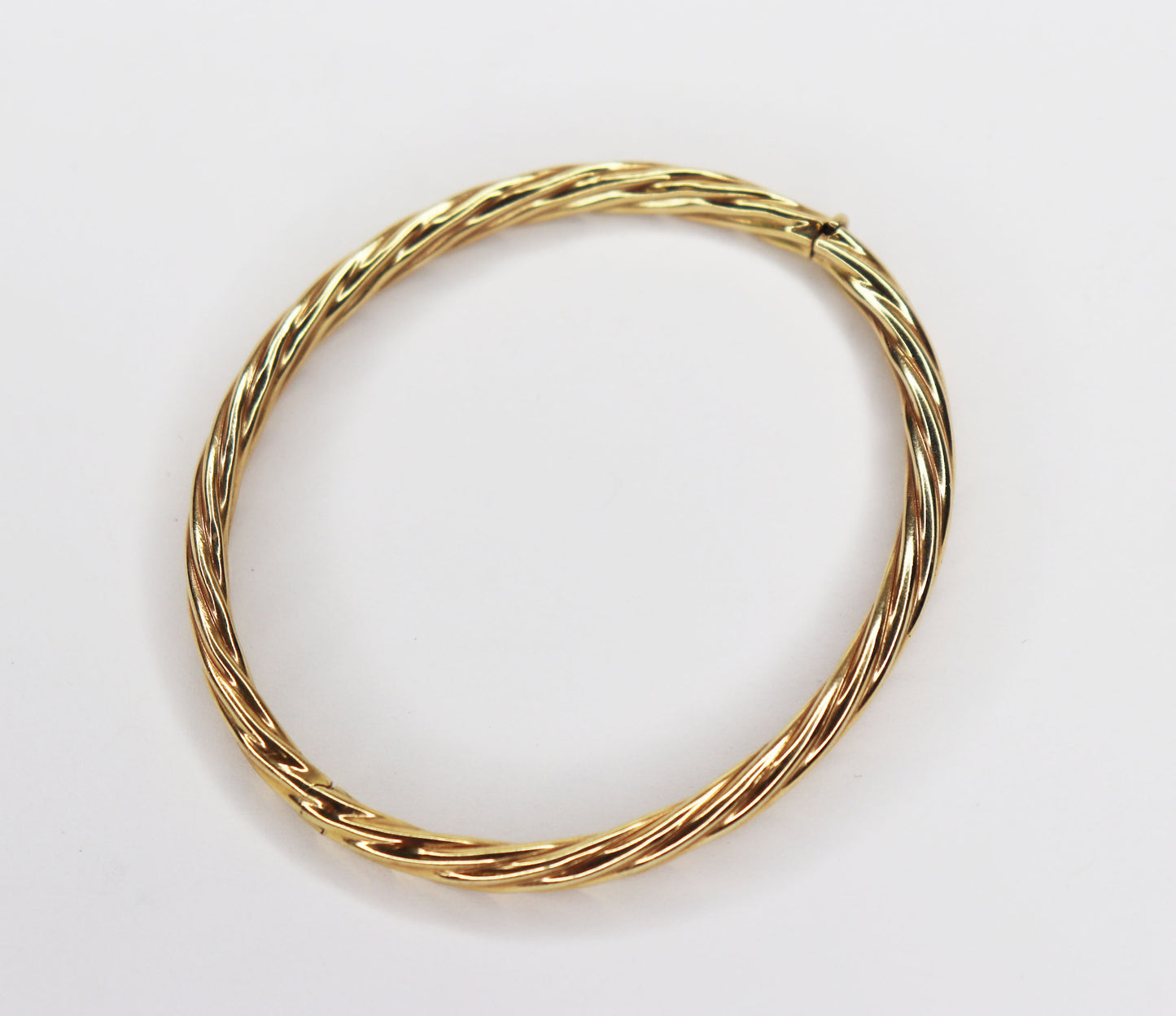 14kt Yellow Gold Twisted Bangle