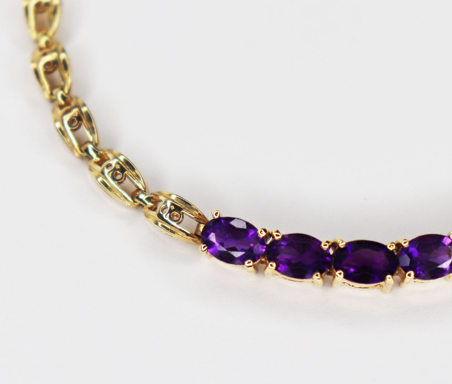 14kt Amethyst Bracelet