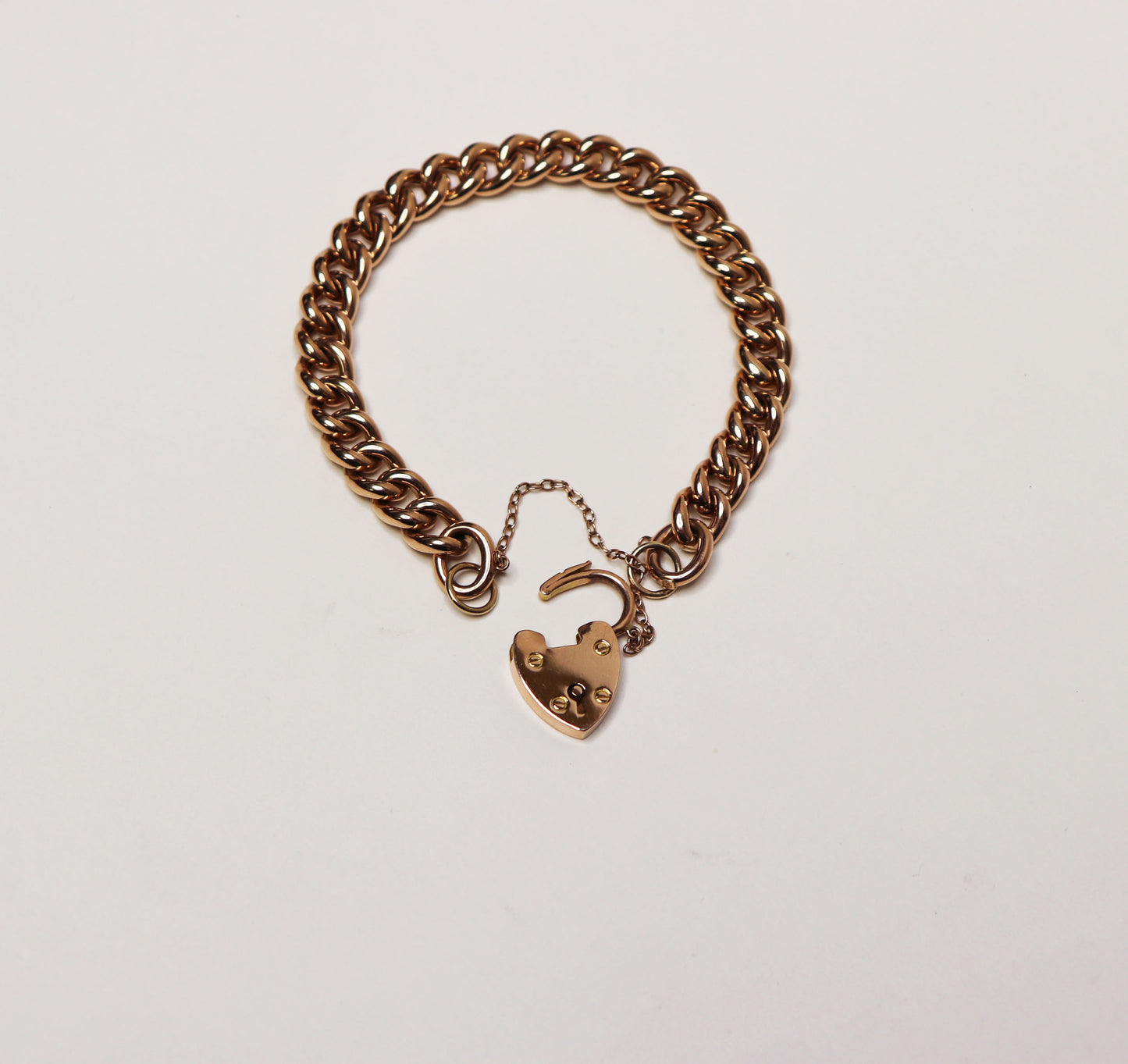 15kt English Gold Heart Padlock Bracelet