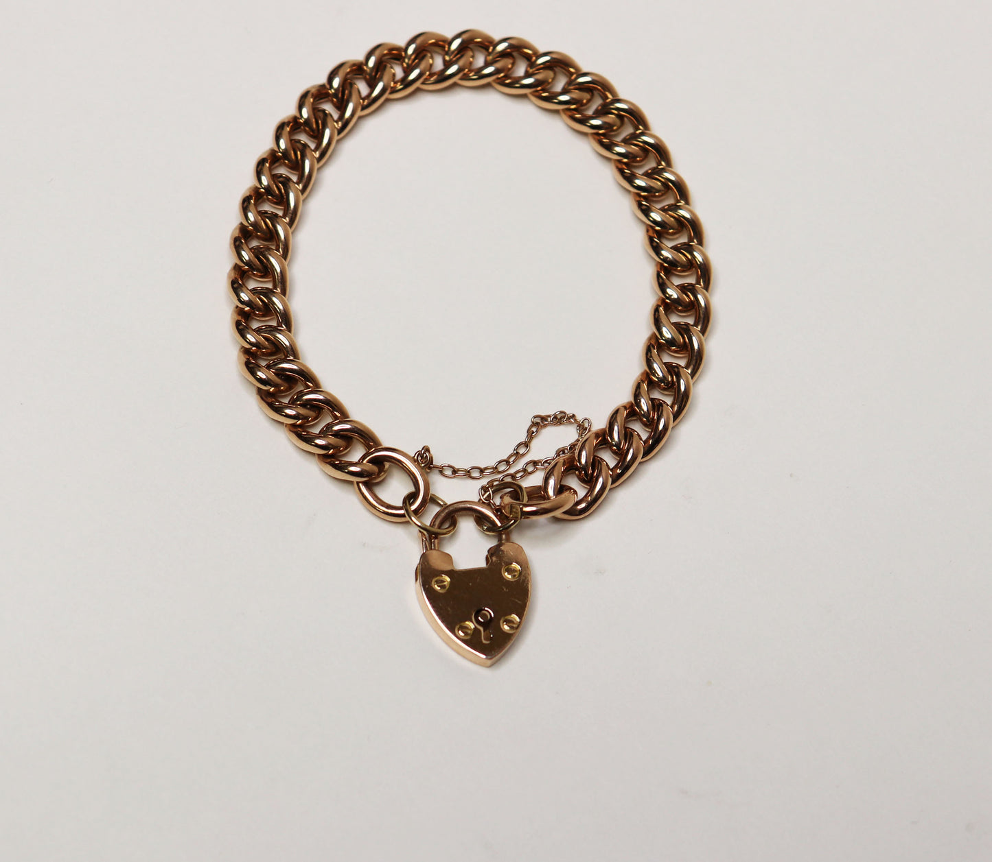 15kt English Gold Heart Padlock Bracelet