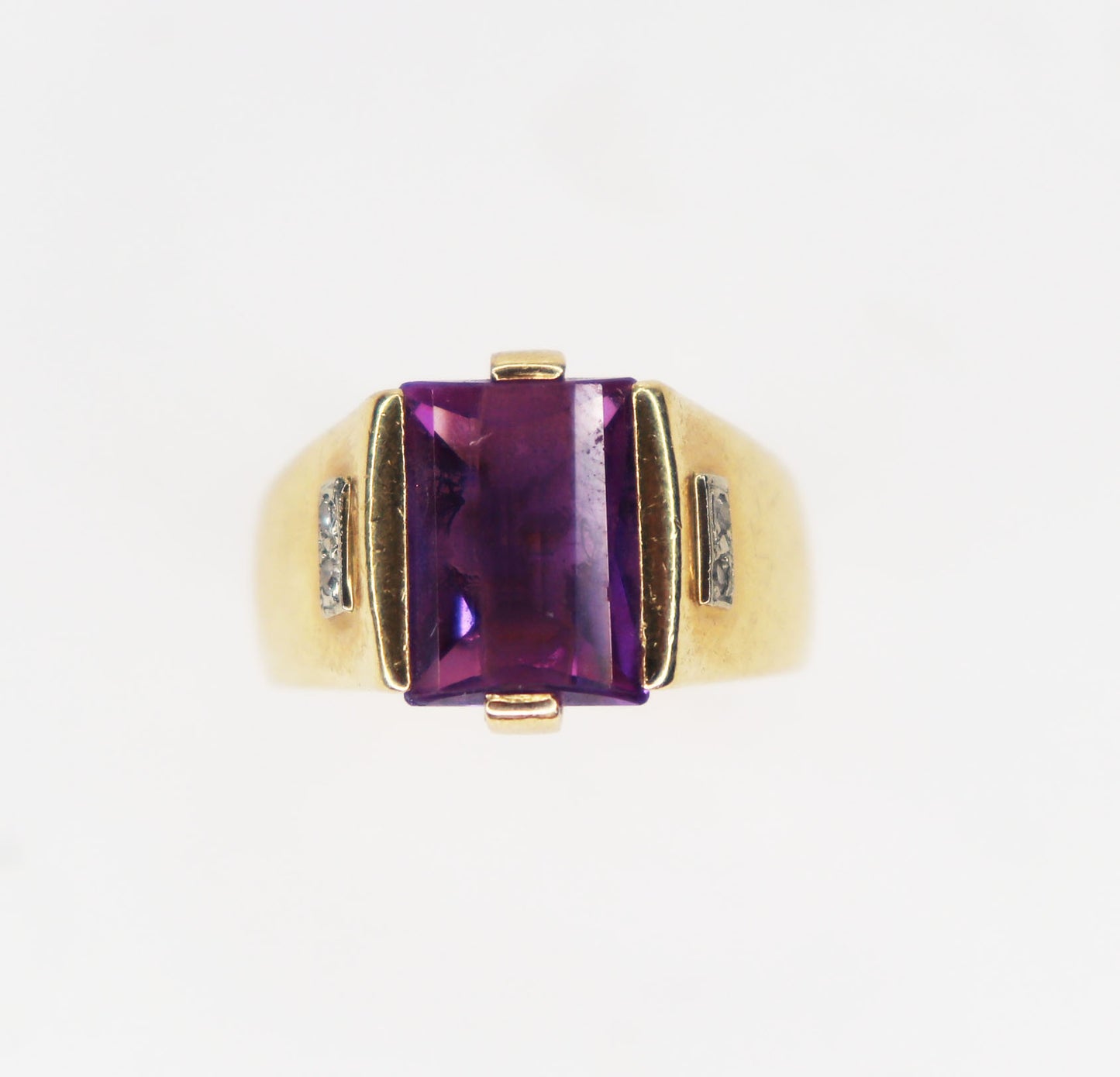 Retro 1960s Amethyst Ring