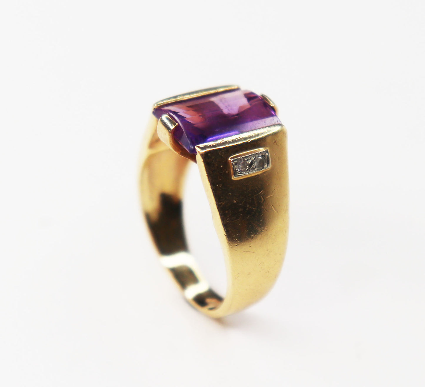 Retro 1960s Amethyst Ring