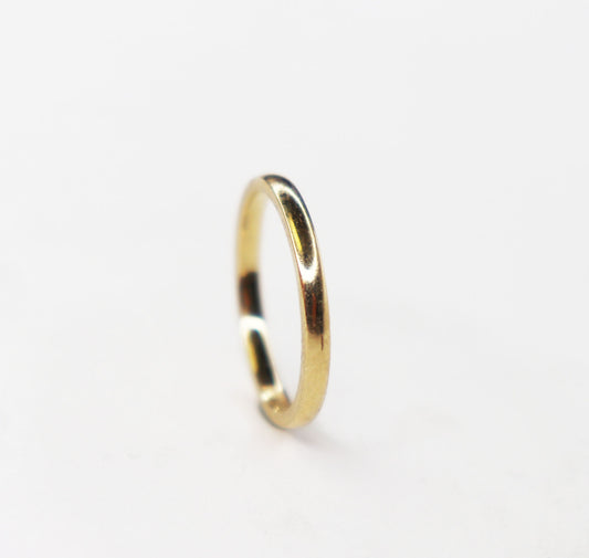 Thin Gold Band