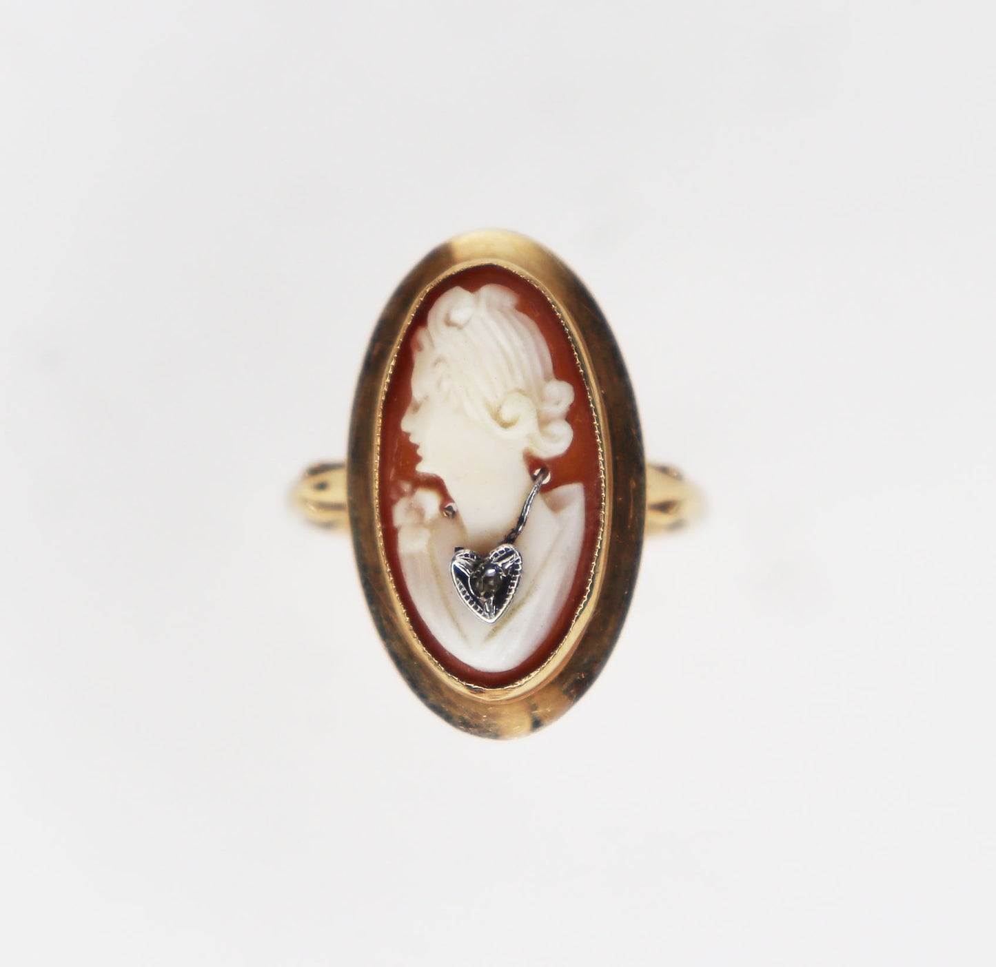 Deco Era 10kt Cameo Ring