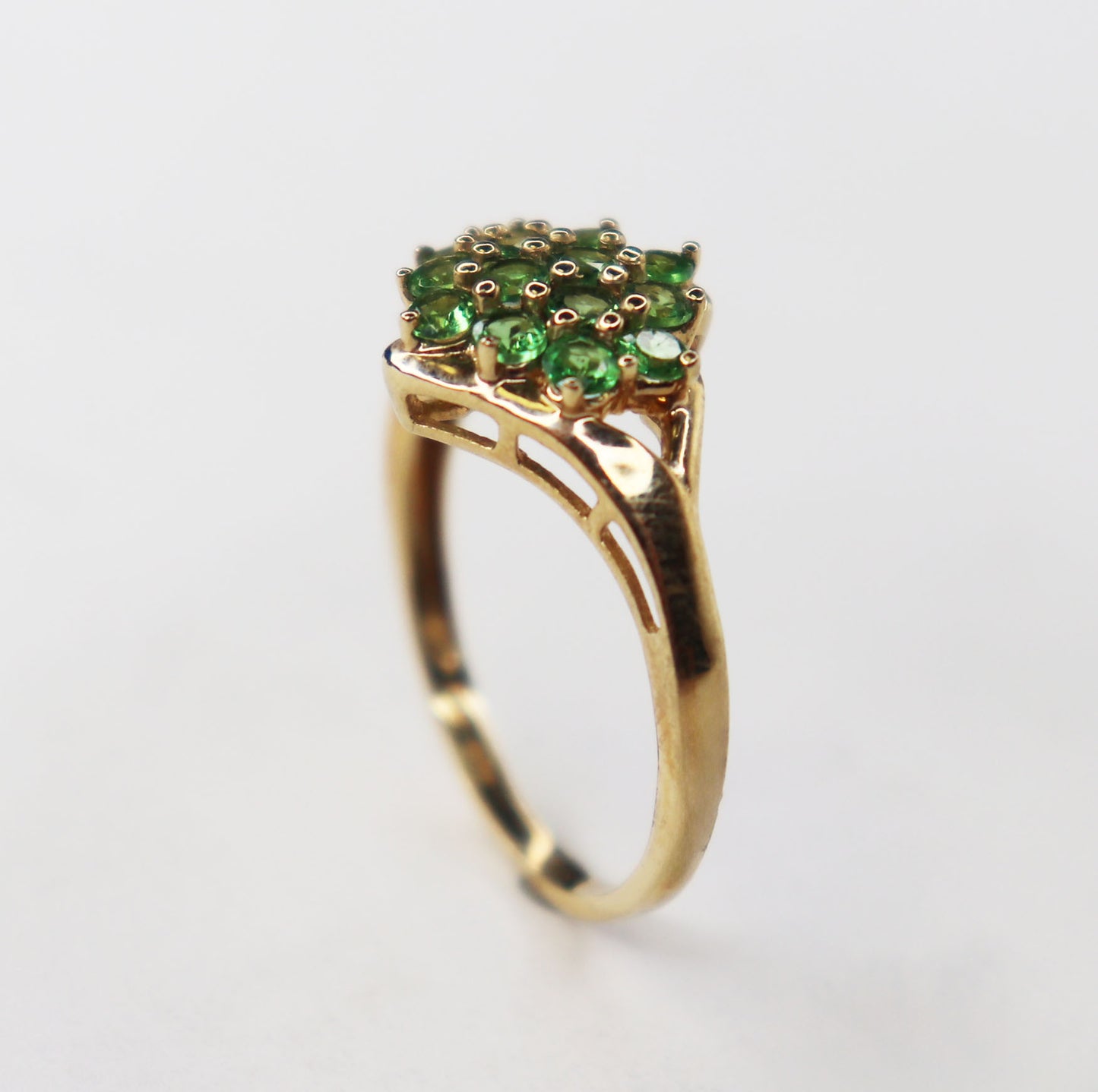 14kt Tsavorite Cluster Ring