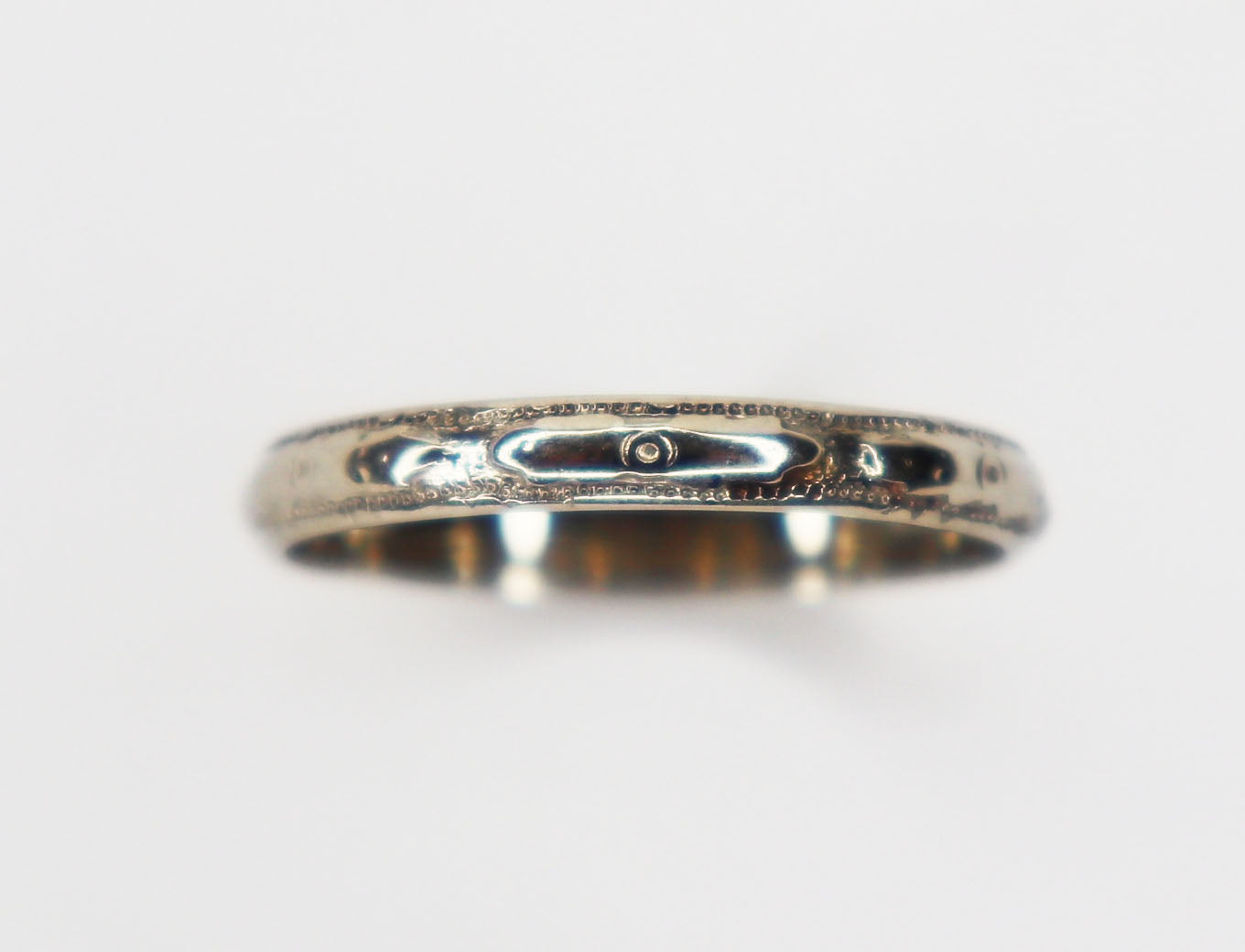 1960s 14kt White Gold Wedding Band