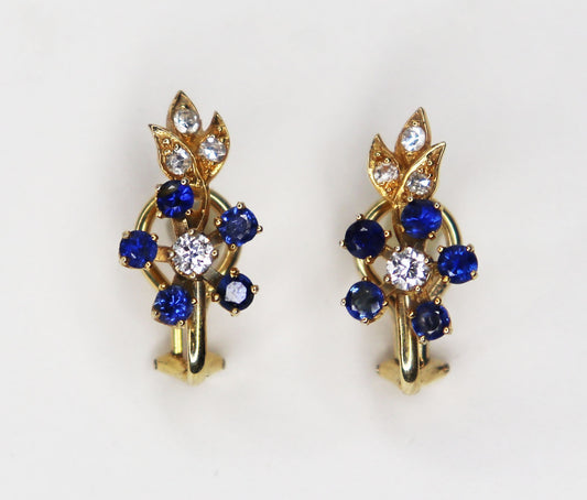 18kt Sapphire Flower Earrings