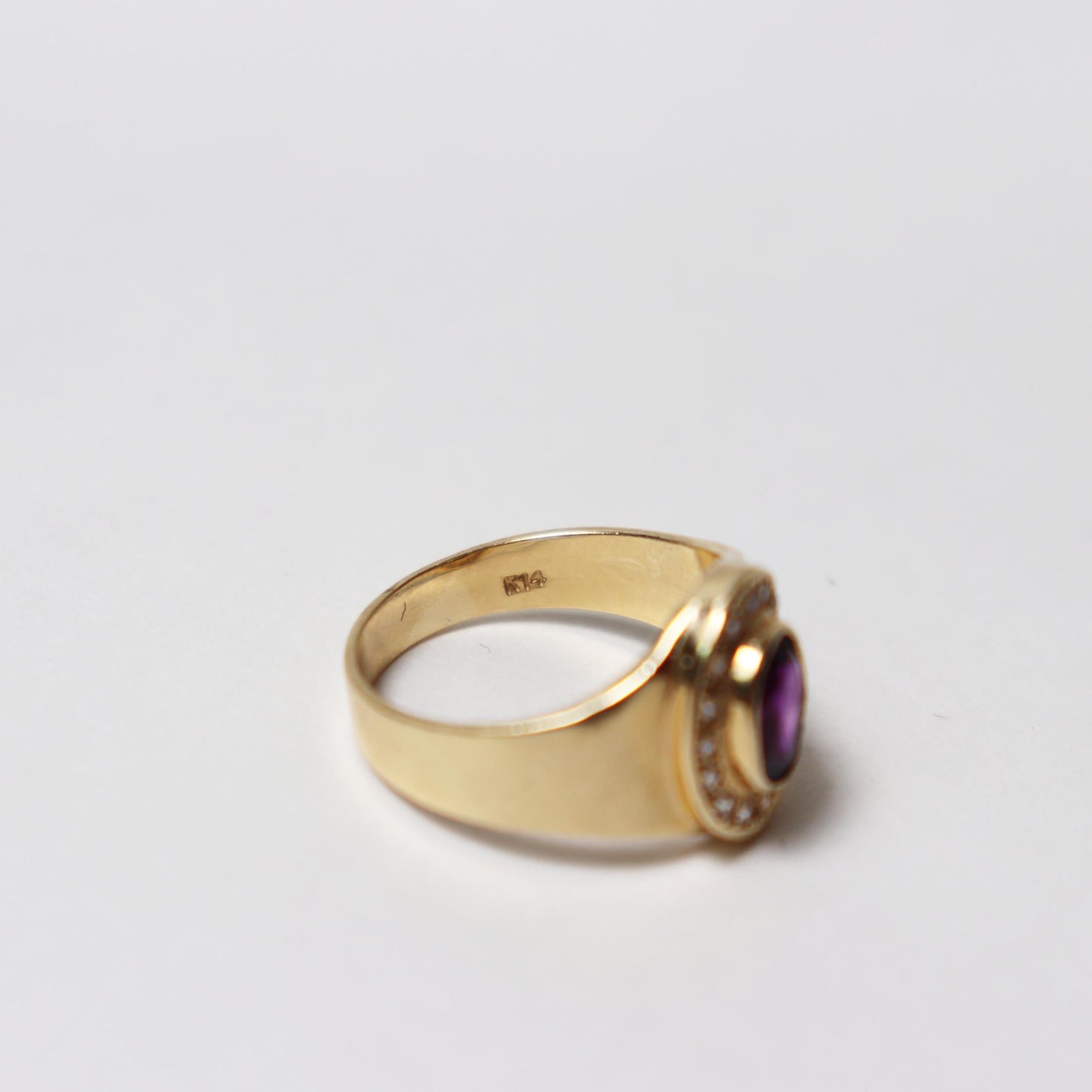 1970s Amethyst and Diamond Ring